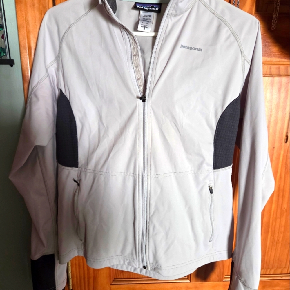 Patagonia Gray  Jacket Lightweight Performance